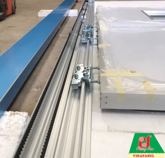 cửa Panel trượt