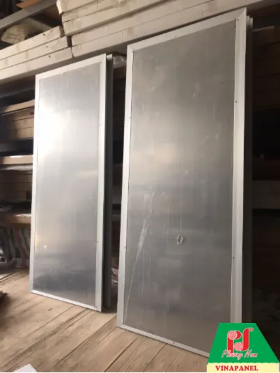cửa panel chống ăn mòn