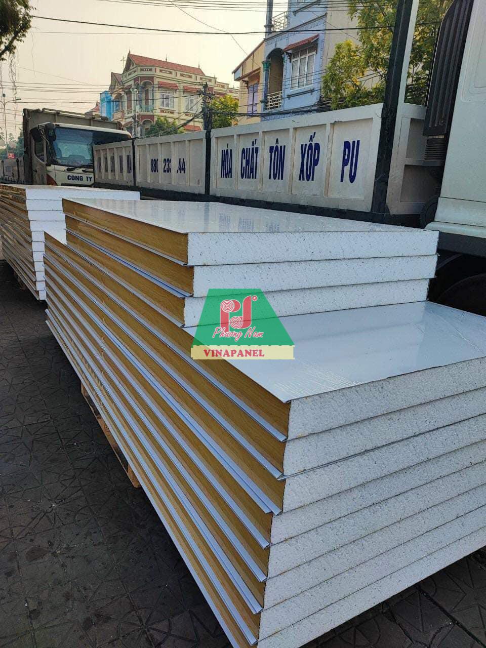 Tấm panel cách nhiệt 10cm