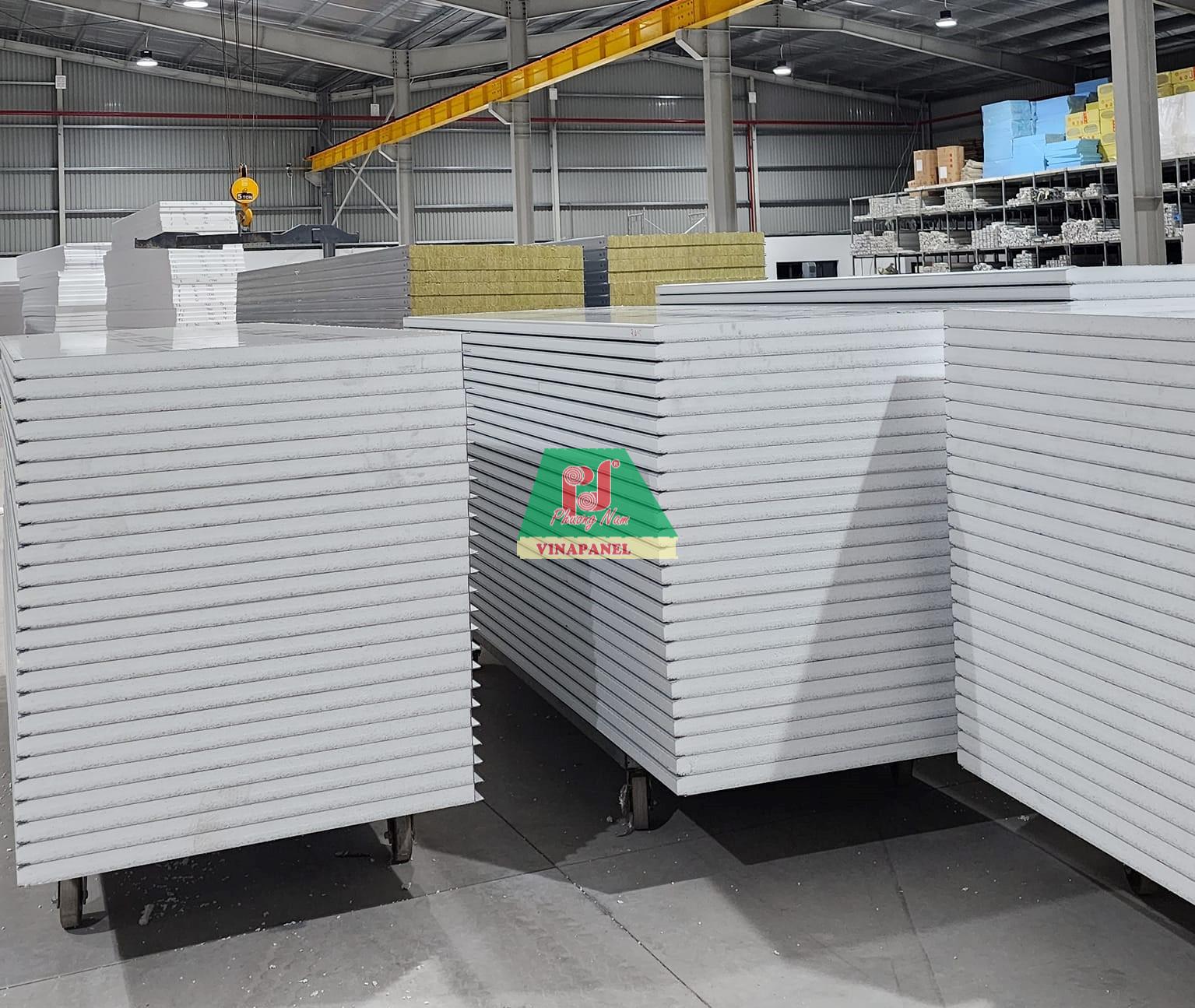 Panel tôn cách nhiệt EPS