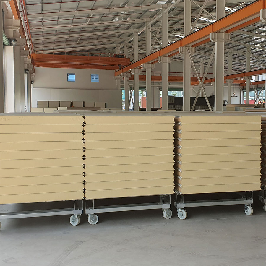 tấm panel PU siêu cách nhiệt