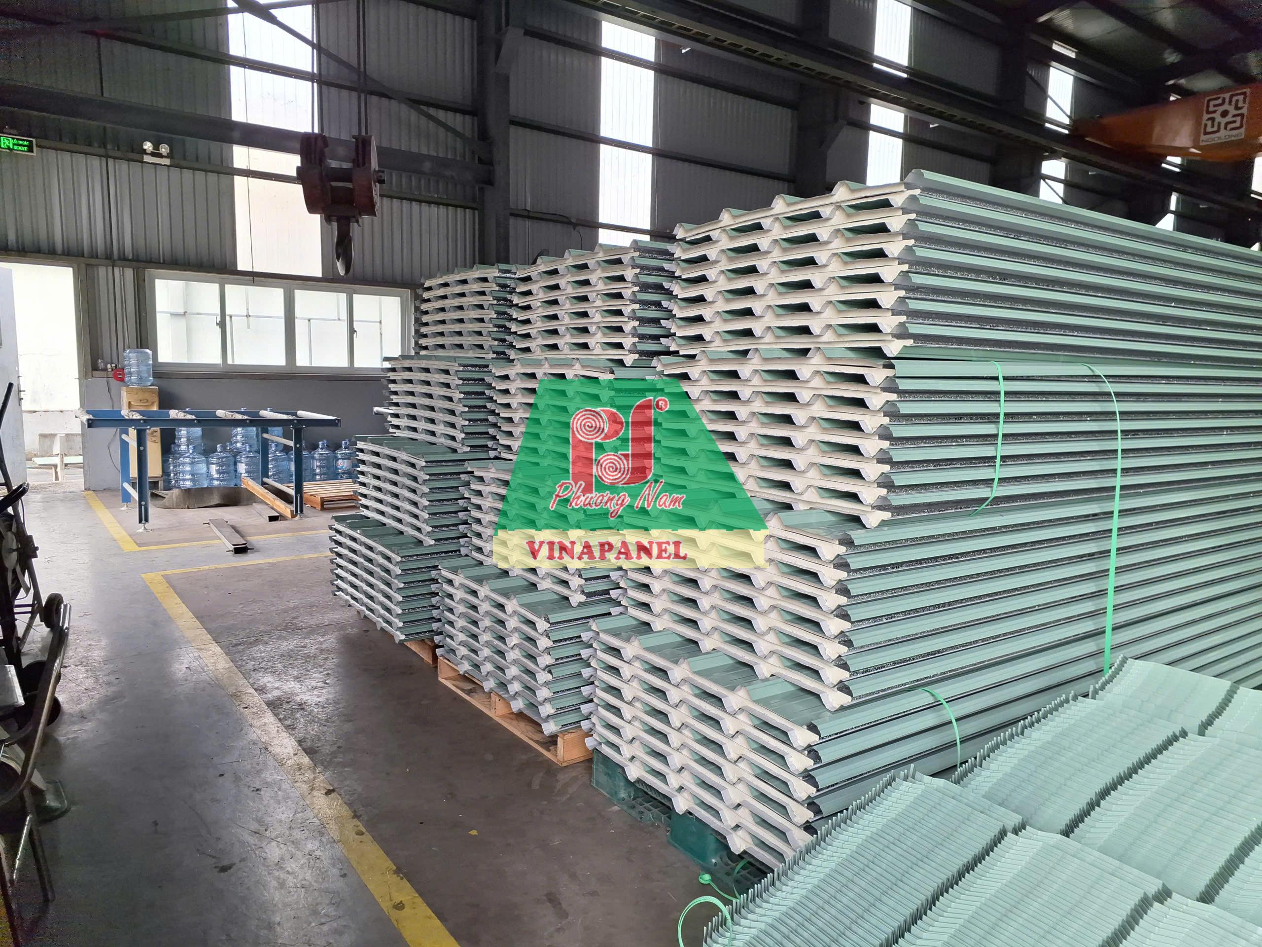 giá tôn PU cách nhiệt 9/2025