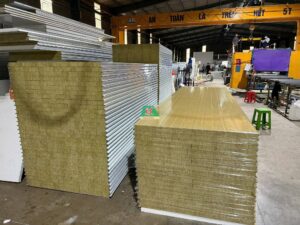 bảng giá Panel Rockwool chống cháy với các độ dày tôn