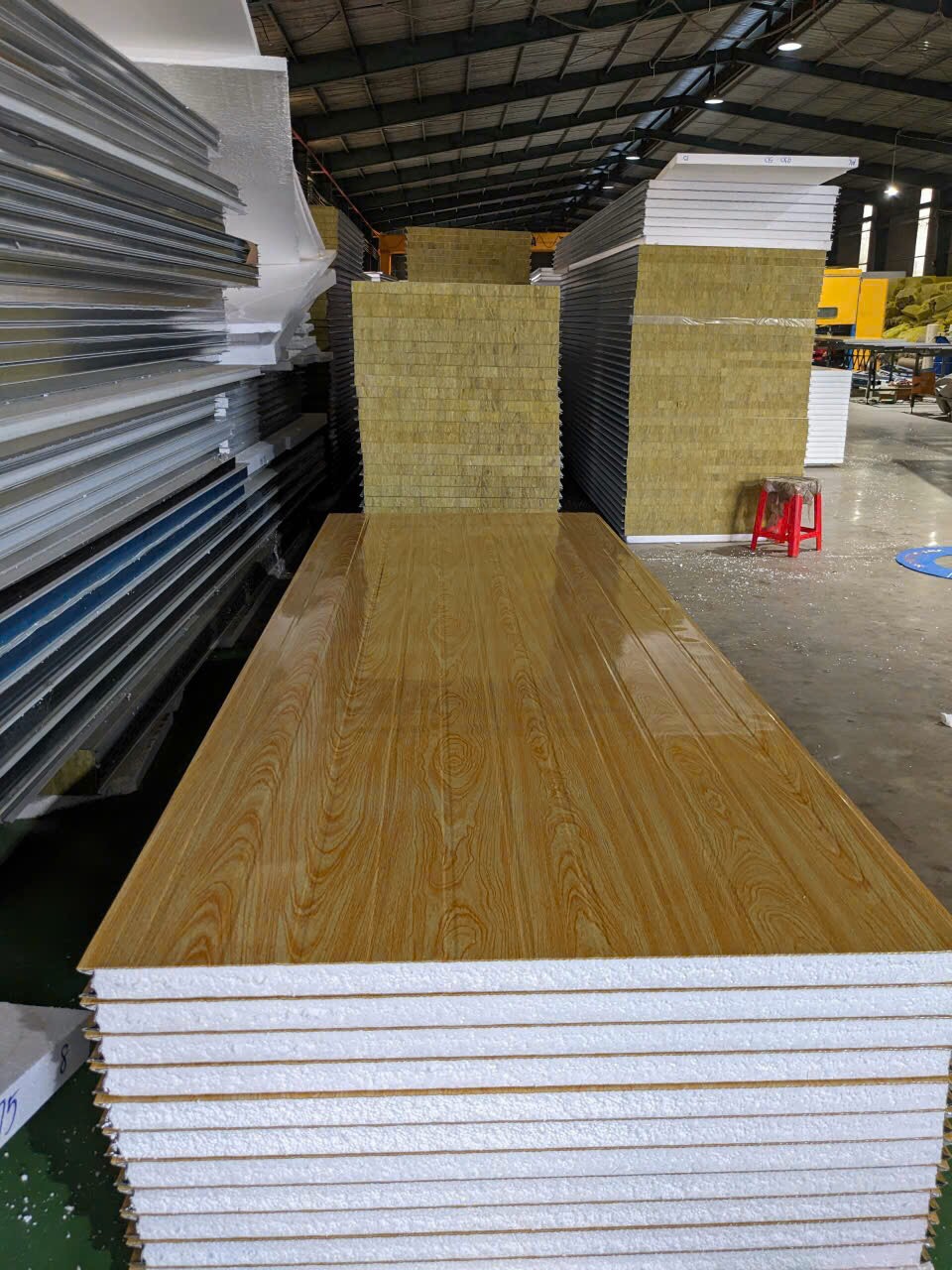 Cập nhật Bảng giá Panel EPS vân gỗ cực đẹp