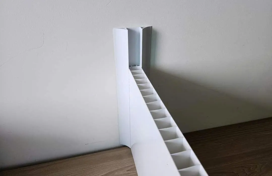 Cấu tạo chi tiết của tấm Panel PVC giúp tối ưu khả năng chịu axit và kiềm.